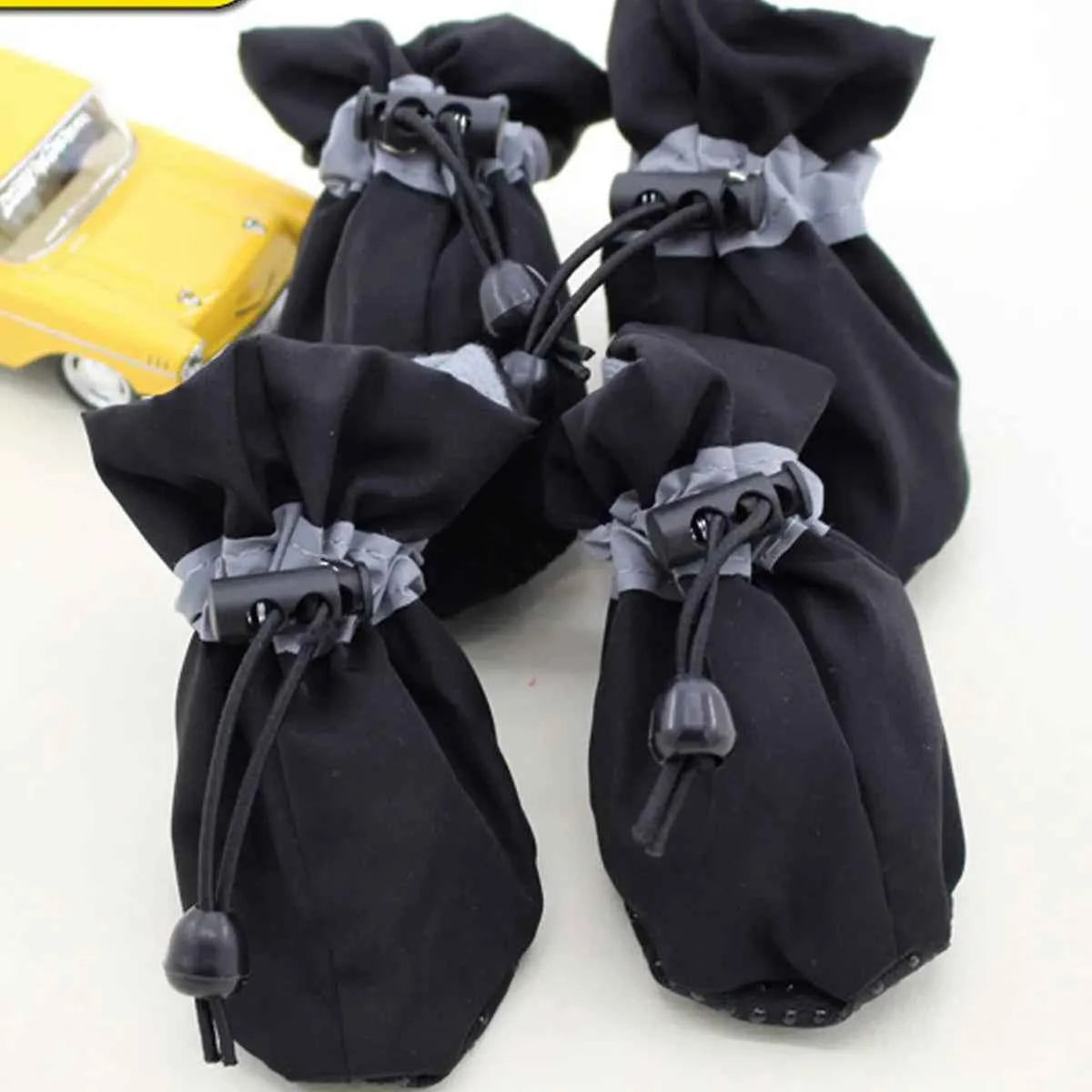 Pet Winter Shoes Cat & Dog Boots Paw Protectors, Fleece Warm Snow Booties for Puppy with Reflective Strip Anti-Slip Rubber